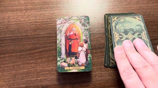 Tarot of the Witch’s Garden. Plus New UK Shop! смотреть онлайн