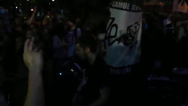 Noize MC - Из окна (04.06.10) На Чистых прудах смотреть онлайн
