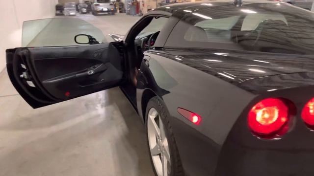 2005 Chevrolet Corvette Coupe (XYZ Motors) смотреть онлайн