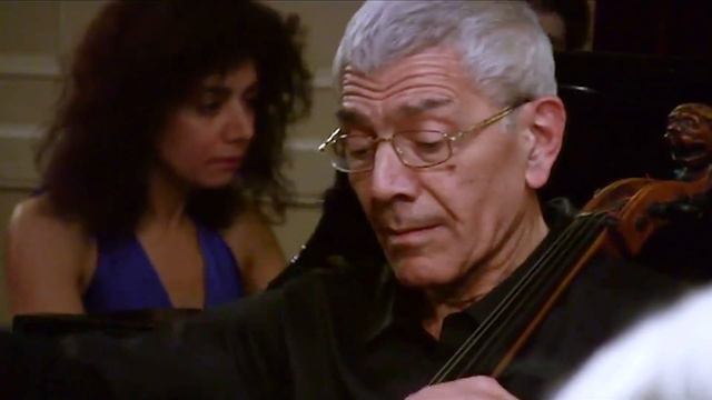 Félix Simonian, Violoncelle Et Luciné Simonian, Piano A.AÏVAZIAN Etude Théâtre Du Châtelet, Paris