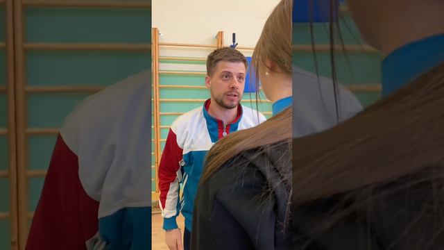 Жизненный урок😂 смотреть онлайн