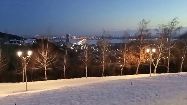 ВОСХИТИТЕЛЬНЫЕ ВИДЫ г. САРАТОВА С ВЫСОТЫ ПТИЧЬЕГО ПОЛЁТА смотреть онлайн