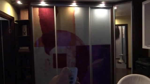 Свет в шкафу купе смотреть онлайн