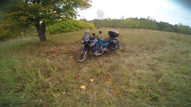 Мой первый мотоцикл Honda Transalp 400 . Отзыв, мнение о мотоцикле. Два сезона на Хонда Трансальп. смотреть онлайн