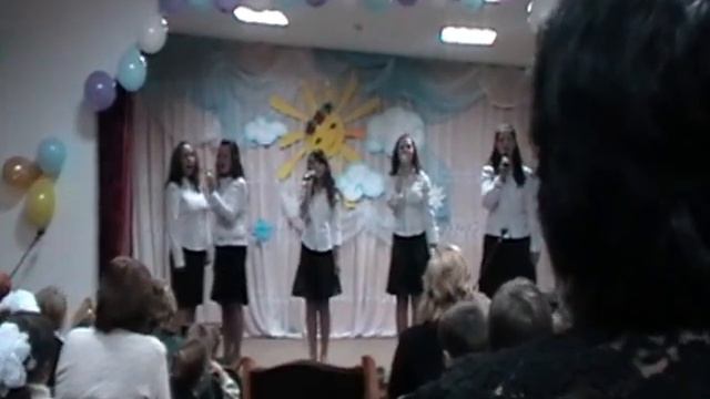 03.12.2012г. Девочки поют - КОРАБЛИ УХОДЯТ , ЧТОБ ВЕРНУТЬСЯ... смотреть онлайн