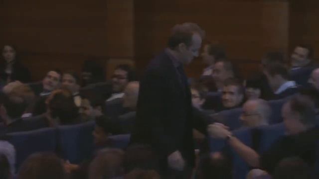 Как работают карманники? Искусство отвлекать внимание.TED смотреть онлайн