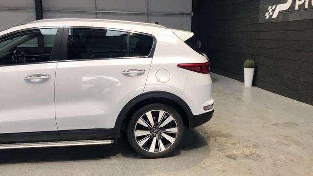 Kia Sportage 3 Crdi Isg S-A 1.7 смотреть онлайн