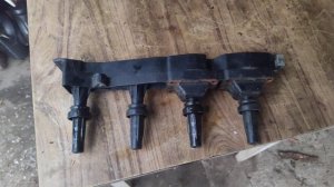 Peugeot   троит и плавают обороты