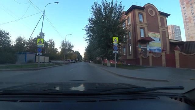 один справа налево поворачивает, другой слева направо смотреть онлайн