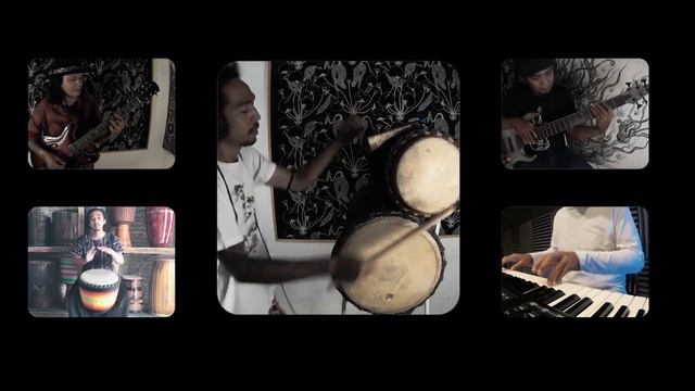DESCARGA CON LATINESIA - DIMAS & LATINESIA ( CLIP OFFICIAL ) смотреть онлайн