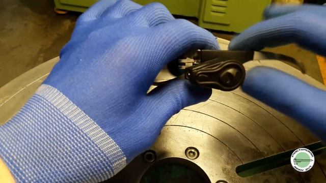 Защитные очки 3M LED Light Vision смотреть онлайн