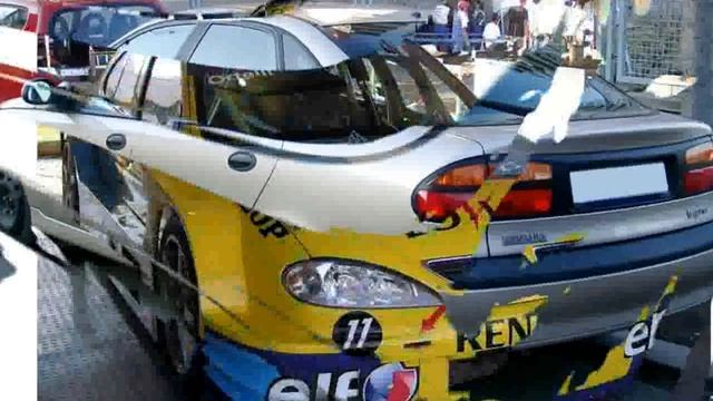 2000 Renault Laguna II 2.0 IDE 16V Sport Tourer Specs & Features смотреть онлайн