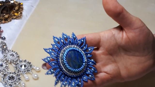 Украшения и обзор материалов.2 часть(видео пришлось разделить на две части..) смотреть онлайн