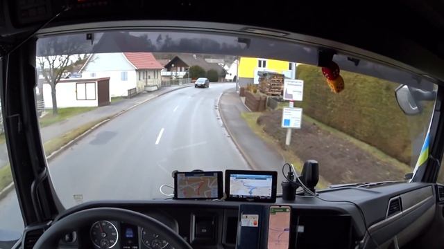 Как я Новый 2022 год вcтречал в Германии / Скупил все фисташки в Netto. смотреть онлайн