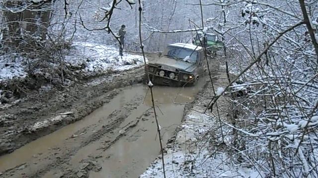нива лес крым тойота ниссан уаз смотреть онлайн