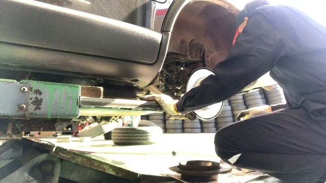 VOLVO CROSSROADS|| Change Brake Rotor Disc|| mikaniko sa Japan смотреть онлайн