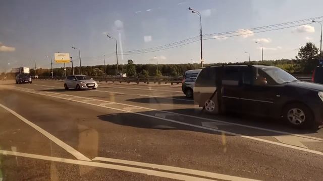 По МКАД на автобусе, Москва, Россия смотреть онлайн