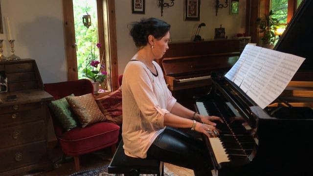 The Show Must Go On Queen (Piano Cover) Ulrika A. Rosén, piano. смотреть онлайн