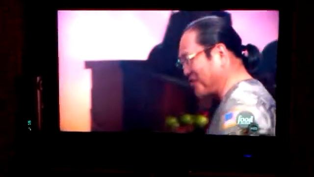Iron Chef America Secret Ingredient смотреть онлайн