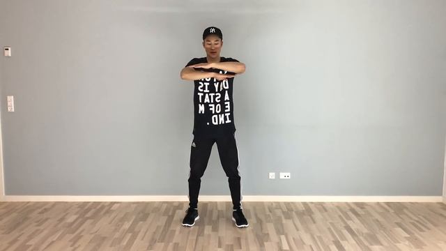 How To Do Howard The Alien Dance (Tutorial #34.1) | Learn How To Dance смотреть онлайн