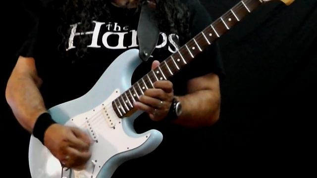 Panos A Arvanitis plays funky shred Yngwie style смотреть онлайн