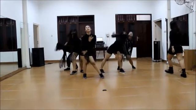 KS DCC AMETHYST FLASHBACK "OENT KPOP SHOWCASE" смотреть онлайн