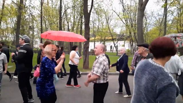 ПУСТЬ ПРИДУМАННАЯ ТЫ НОЧИ СТРАННИЦА!!! смотреть онлайн
