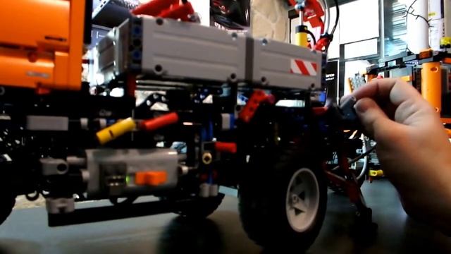 Lego Unimog 8110 U400 Modified + Auto Compressor Trailer смотреть онлайн
