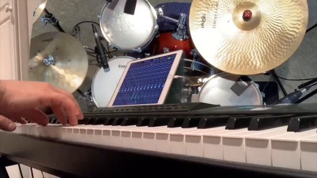 6am coffee hop 99. Recording Fender JMJ mustang bass, custom sized DW mini Pro drum kit смотреть онлайн