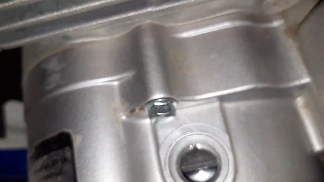 Регулировка клапанов на Zongshen 172 FMM. Часть 1 - Подготовка.