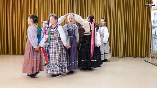 Детский фольклорный ансамбль «Веретенник» - «Вью, вью я капусточку» смотреть онлайн