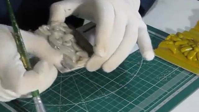 Уроки декорирования поталью. Часть 4. нанесение материала смотреть онлайн