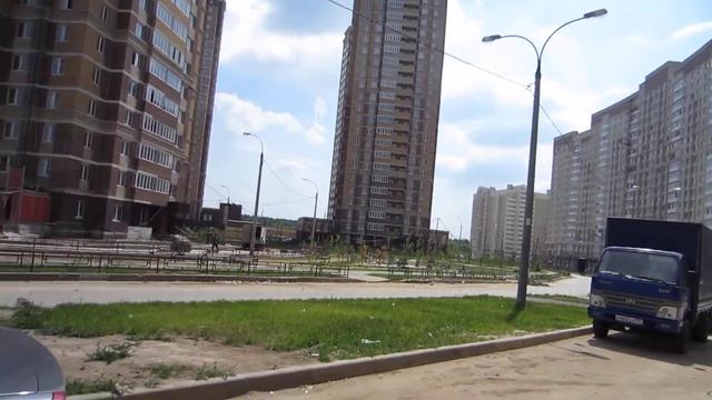 двор ул генерала варенникова 2 смотреть онлайн