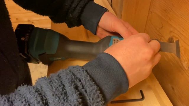 Makita DTM52Z adapter to OIS смотреть онлайн