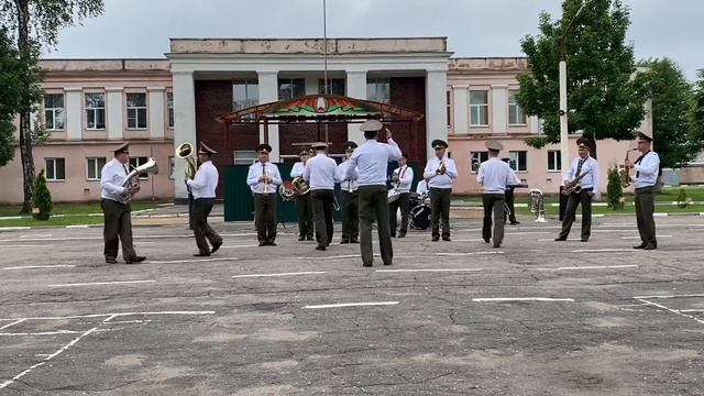 Военный оркестр г. Борисов (2 часть) смотреть онлайн