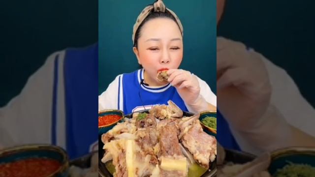 Китайцы едят на камеру / Асмр еда / Мукбанг... ???? смотреть онлайн