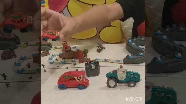 Игра Car Eats Car 3 локация из пластилина. (Машинка ест машинку) смотреть онлайн
