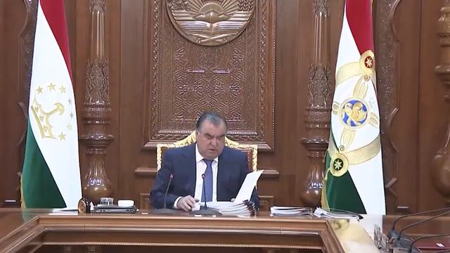ВЛАСТЬ НАКОНЕЦ ПРИСЛУШАЛАСЬ К НАРОДУ? НАША ЖИЗНЬ СТАНЕТ ЛЕГЧЕ? смотреть онлайн