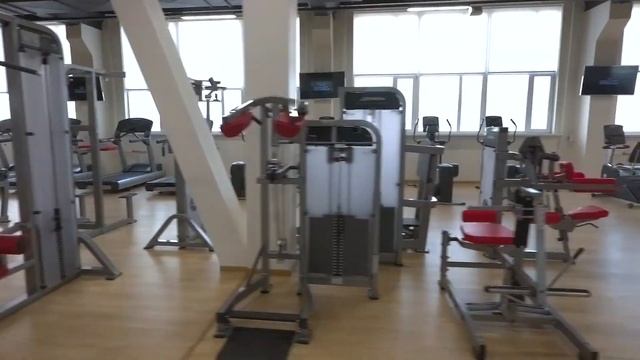 Видеотур фитнес-клуб FITTS Киров смотреть онлайн