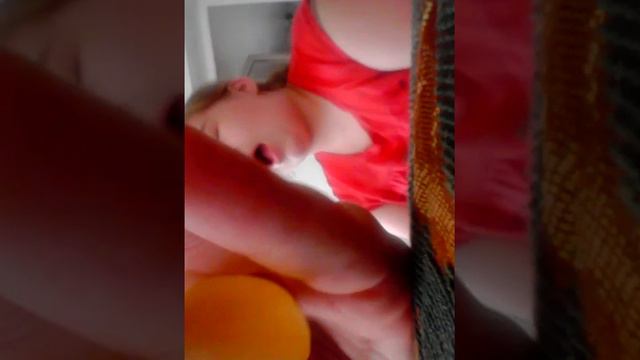 .....(в конце братики играют кто громче орет смотреть онлайн