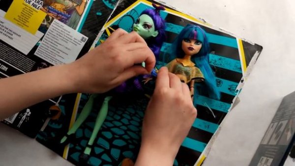 Amanita Nightshade & Nefera De Nile - Аманита Найтшейд и Нефера Дэ Нил