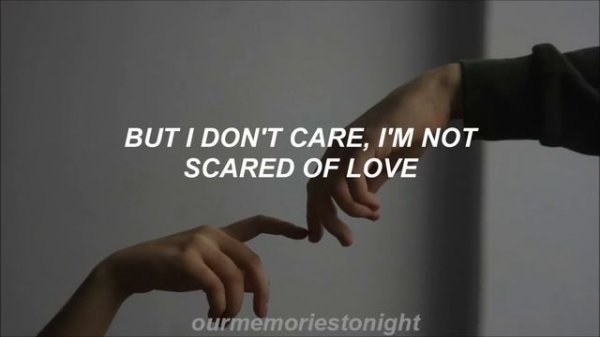 one direction - strong // lyrics