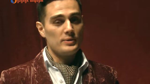 Зал рукоплескал! смотреть онлайн