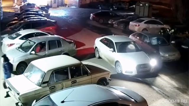полицейские задержали угонщика на улице Яна Берзина смотреть онлайн