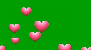 ФУТАЖ ЛЕТАЮЩИЕ СЕРДЕЧКИ - ХРОМАКЕЙ НА ЗЕЛЕНОМ ФОНЕ