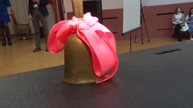 Взрослых встречая детей - вечер встречи выпускников смотреть онлайн