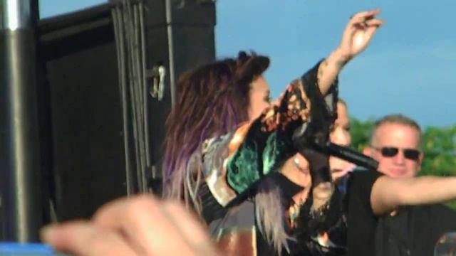 Fire Starter - Demi Lovato - 6/21/14 смотреть онлайн