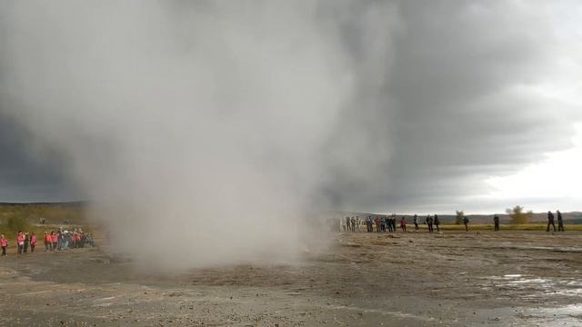 Извержение Строккура смотреть онлайн