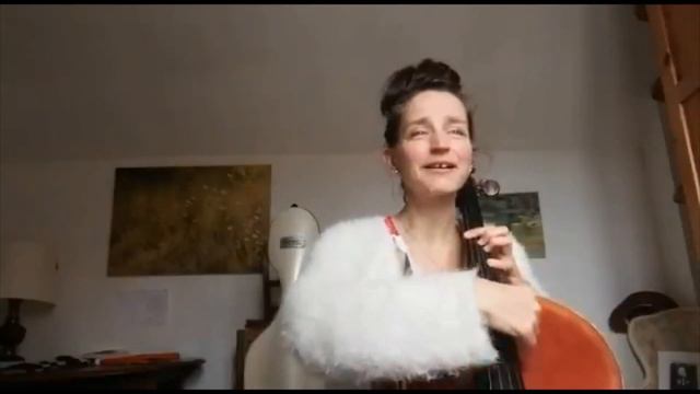 Chanson à la demande : un jour, tu verras смотреть онлайн