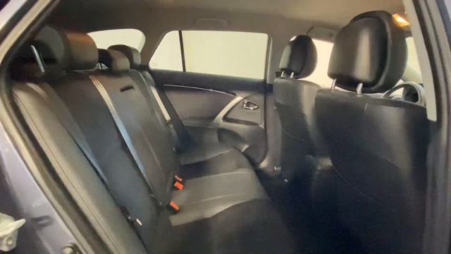 Toyota Avensis 1.8 VVT-i Edt feel Lågmil Vhjul Drag Garanti EAH210 смотреть онлайн